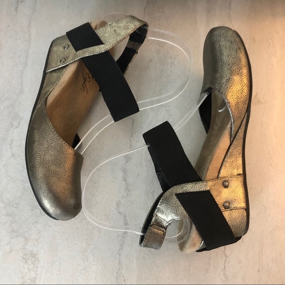 women's vintage 7 eight freedom wedges